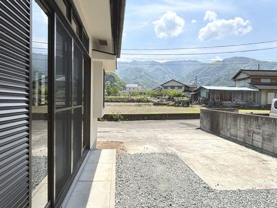 Renovated 4LDK House in Kofu City, Yamanashi - Thumbnail 2