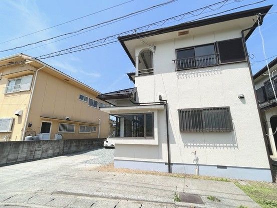 Renovated 4LDK House in Kofu City, Yamanashi - Thumbnail 3