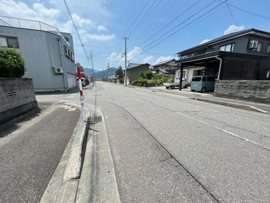 Renovated 5SLDK House in Katsuyama, Fukui with Parking - Thumbnail 2