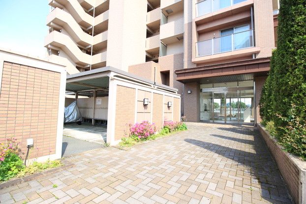 3LDK Pet-Friendly Apartment Near Morioka Station, Iwate - Thumbnail 2
