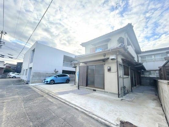 Spacious 5LDK House for Sale in Takamatsu, Kagawa - Thumbnail 4