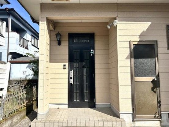 Renovated 4LDK House for Sale in Kagoshima's Hanano Hikarigaoka - Thumbnail 2