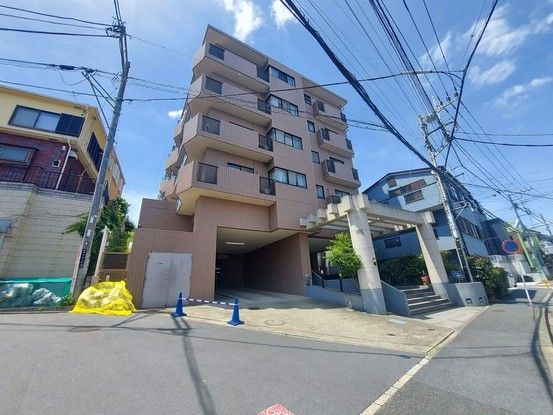3LDK Apartment for Sale in Chigasaki, Kanagawa - Thumbnail 2