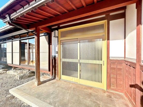 Renovated 8SLDK House in Hikone on 704sqm Land - Thumbnail 4