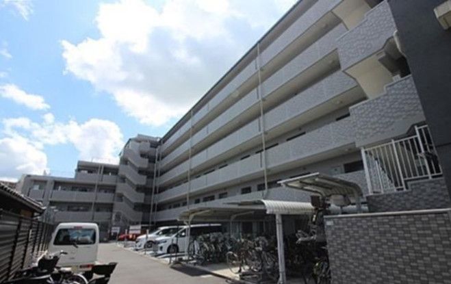 3LDK Apartment for Sale near Moriyama Station, Shiga - Thumbnail 2