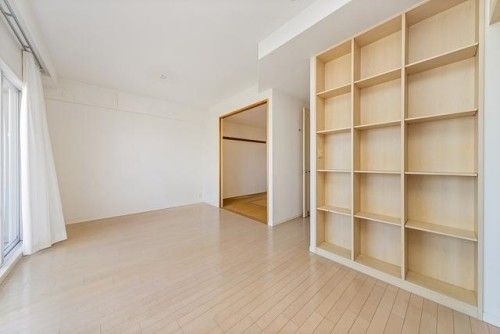 3LDK Apartment for Sale in Itami, Hyogo – 45.8 Million Yen - Thumbnail 4