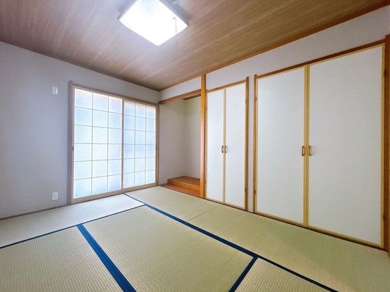 Renovated 5SLDK House in Yokkaichi with Garden and Parking - Thumbnail 4