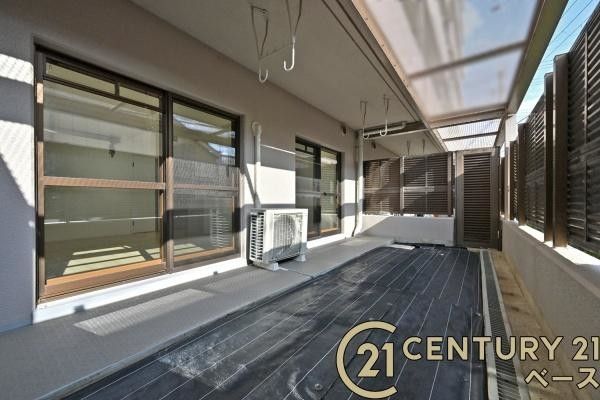 Renovated 3LDK Apartment Near Ōwada Station, Nara - Thumbnail 2