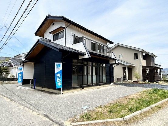 Renovated 4LDK House for Sale in Azumino, Nagano - Thumbnail 3