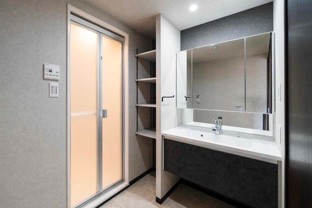3LDK Apartment for Sale in Naka-ku, Hiroshima - 64.64m² - Thumbnail 4