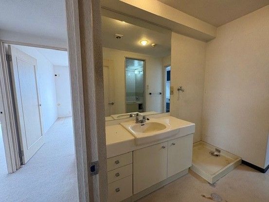 4LDK Apartment Near Teramachi Station in Hiroshima City - Thumbnail 4