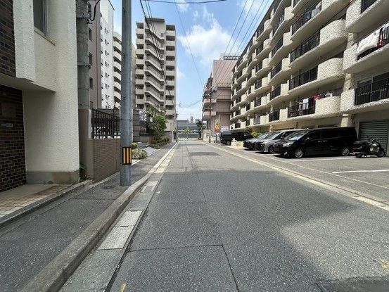 Renovated 1DK Apartment Near Ohori Park Fukuoka City - Thumbnail 3