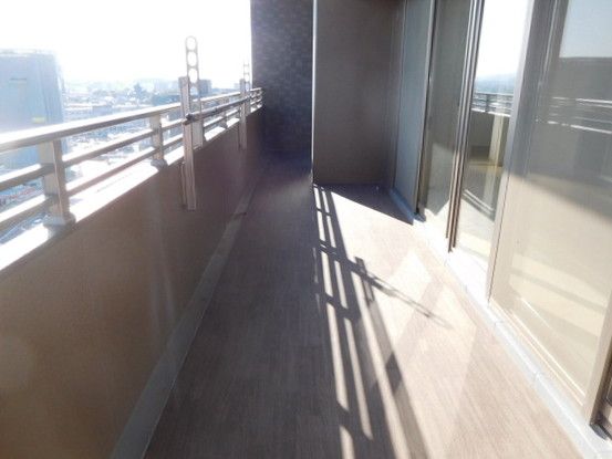 2LDK Apartment for Sale in Matsue, Shimane – 101m² Near Nogi Station - Thumbnail 2