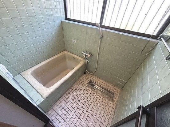 5LDK House for Sale in Hatsukaichi, Hiroshima - Thumbnail 4