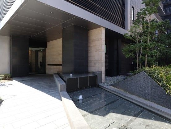 Brands Tower Wellith Shinsaibashi NORTH 1LDK Osaka - Thumbnail 2