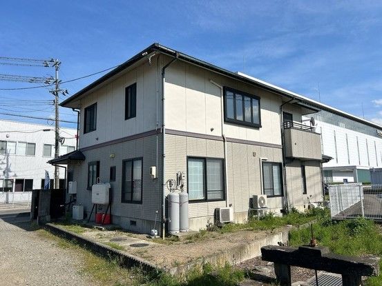 7LDK Renovated House for Sale in Aizuwakamatsu, Fukushima - Thumbnail 2