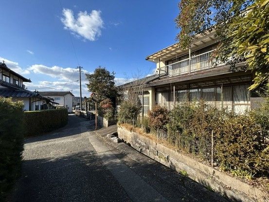 7DK House for Sale in Yamaga, Kumamoto - 143.18 sqm - Thumbnail 4