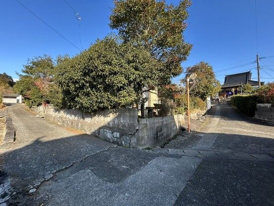7DK House for Sale in Yamaga, Kumamoto - 143.18 sqm - Thumbnail 3