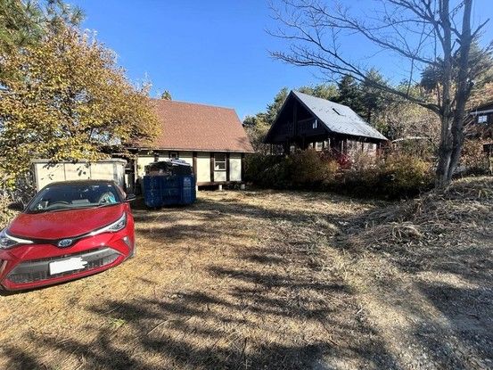 2LDK House for Sale in Hokuto City, Yamanashi - Thumbnail 3