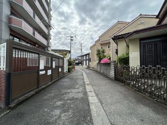 Renovated 3LDK Apartment in Fukuoka Higashi Ward - Thumbnail 3