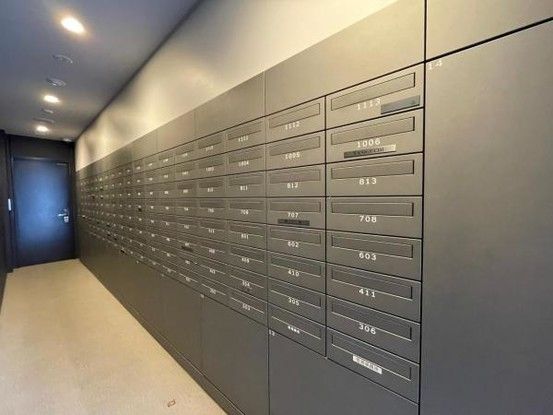 Renovated 3LDK Apartment for Sale in Higashiosaka, Osaka - Thumbnail 2