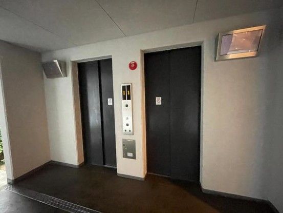 Renovated 3LDK Apartment for Sale in Higashiosaka, Osaka - Thumbnail 3