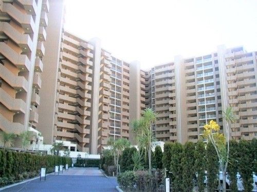 4LDK Apartment for Sale in Urayasu, Chiba - Thumbnail 2