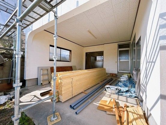 Renovated 6LDK House in Yasugi City, Shimane Prefecture - Thumbnail 4