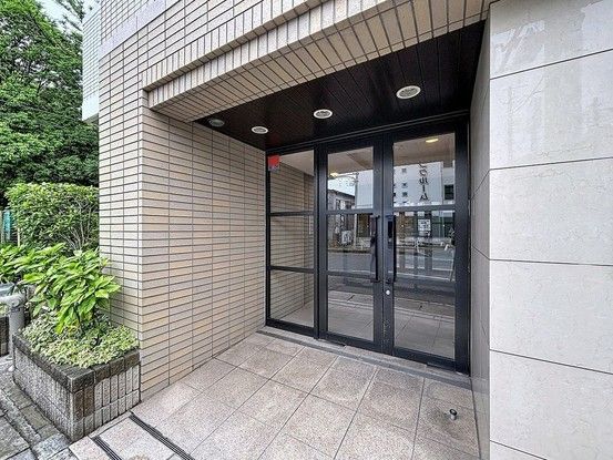 Renovated 3LDK Apartment for Sale in Nagareyama, Chiba - Thumbnail 2