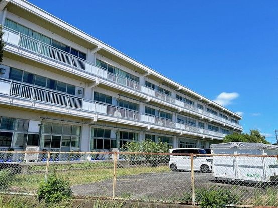 Renovated 4LDK House for Sale in Kakegawa, Shizuoka - Thumbnail 2