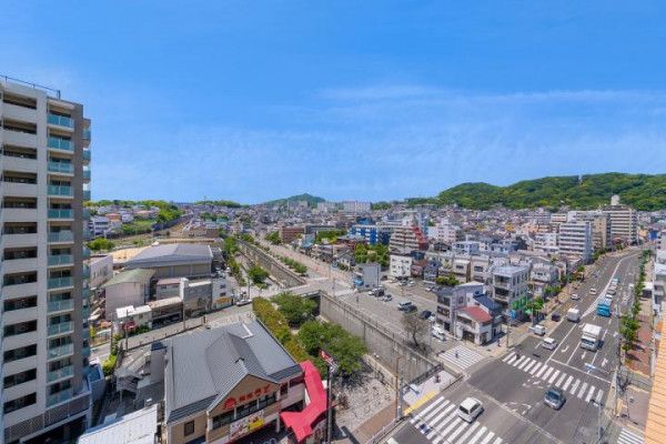 2LDK Apartment for Sale in Kobe's Hyogo Ward, 60.94 sqm - Thumbnail 4