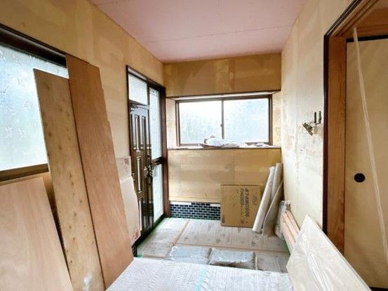 Renovated 2LDK House on 100-Tsubo Land in Miyakonojo, Miyazaki - Thumbnail 4