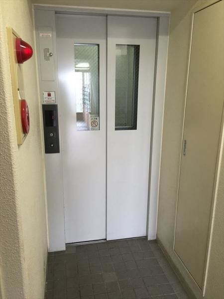 3LDK Renovated Apartment Near Kita-Sanjo Station, Sapporo - Thumbnail 4