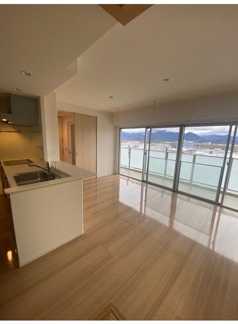 3LDK Condominium for Sale in Nagano City, Nagano - Thumbnail 4