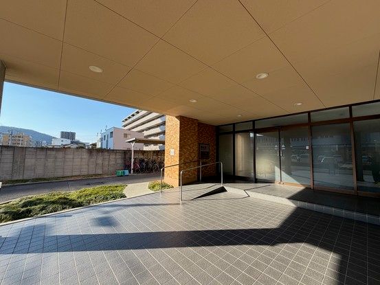 4LDK Apartment for Sale in Takamatsu City, Kagawa - Thumbnail 4
