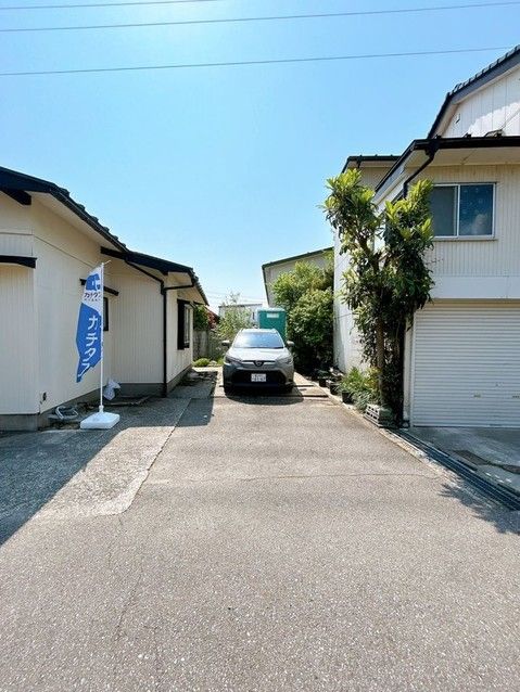 Renovated 3LDK Detached House in Toyama City - 121.69 sqm - Thumbnail 2