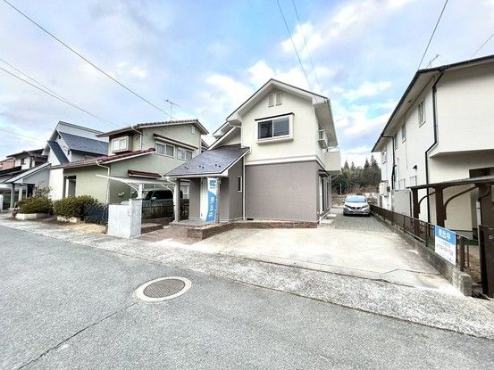 Renovated 3LDK House with Garden in Higashihiroshima - Thumbnail 3