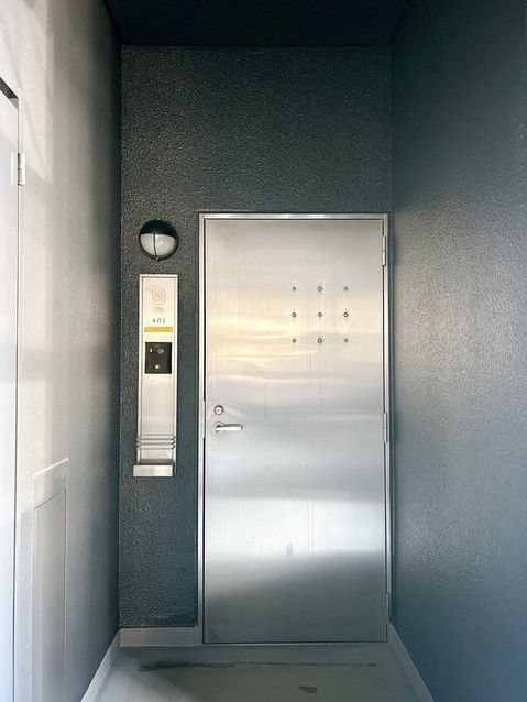 Renovated 4LDK Apartment Near Mikawa Anjo Station - Thumbnail 3