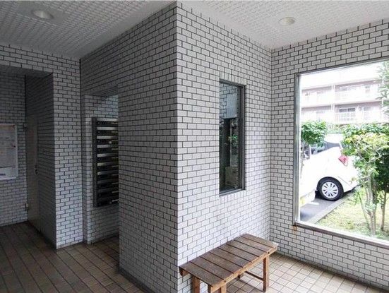 Renovated 4LDK Apartment 80.55 sqm in Samukawa, Kanagawa - Thumbnail 2
