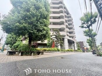 Renovated 3LDK Apartment in Meguro, Tokyo – 64.72 sqm - Thumbnail 3