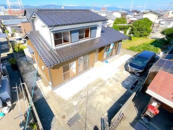 Renovated 4LDK House in Saga City with 229 sqm Land - Thumbnail 3