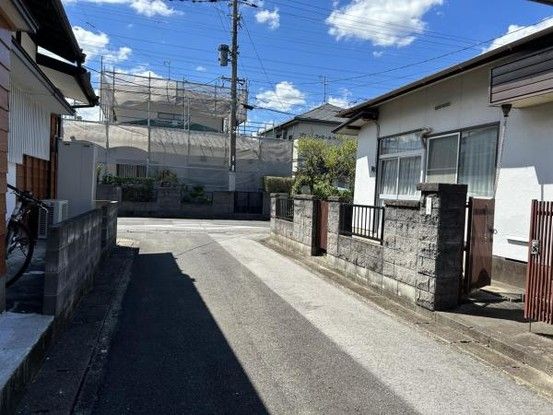 Renovated 4LDK House in Saga City with 229 sqm Land - Thumbnail 4