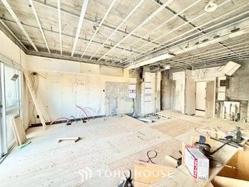 Renovated 1LDK Apartment in Suginami, Tokyo - Thumbnail 2