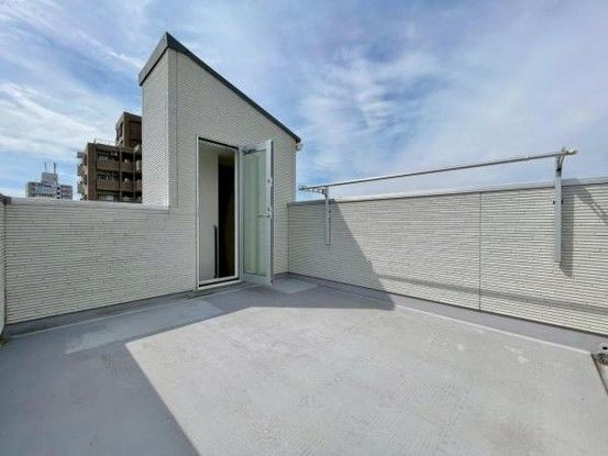 3LDK Detached House for Sale in Nakagawa Ward, Nagoya - Thumbnail 3