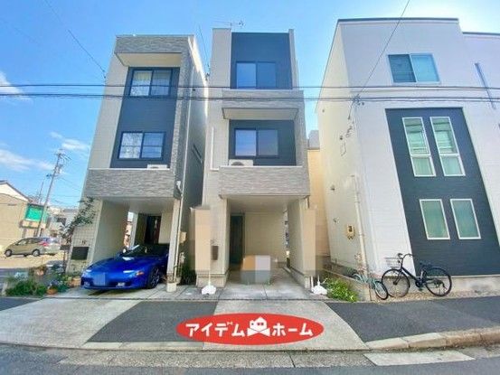 3LDK Detached House for Sale in Nakagawa Ward, Nagoya - Thumbnail 2
