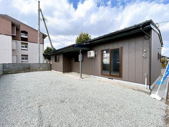 Renovated 3LDK House with Parking for 3+ in Yonezawa - Thumbnail 3