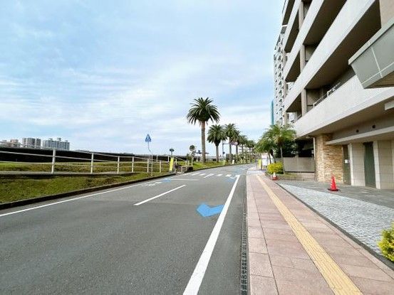 Renovated 4LDK Apartment in Miyazaki City, Miyazaki Prefecture - Thumbnail 2