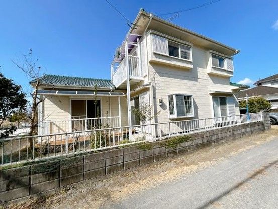Renovated 4LDK House in Kirishima, Kagoshima - 3 Car Parking - Thumbnail 3