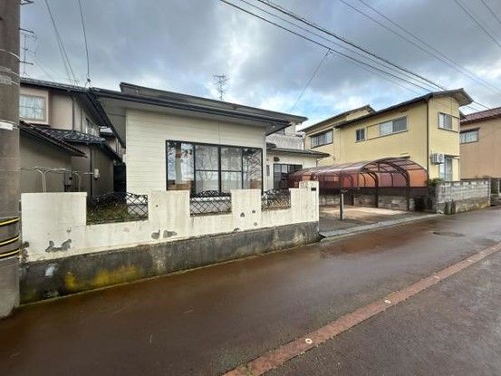 4LDK Detached House for Sale in Uchinada, Ishikawa - Thumbnail 2