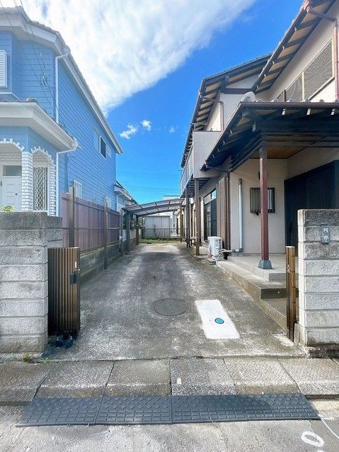 4LDK Renovated House for Sale in Ushiku, Ibaraki - Thumbnail 2